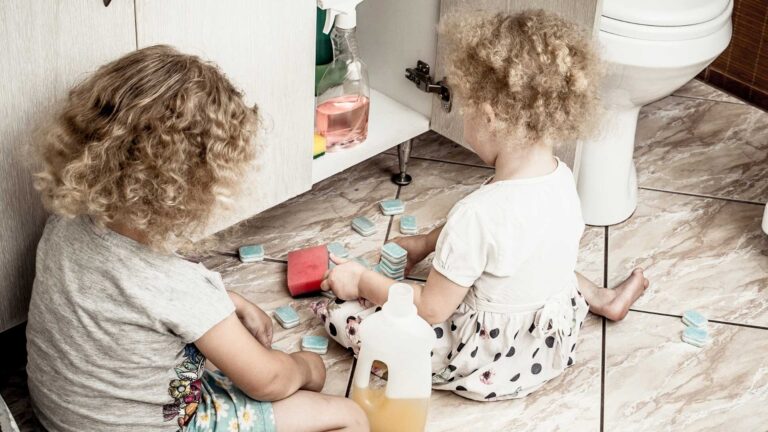 Seguridad en el Hogar y el Autismo: 7 Consideraciones Para Proporcionar un Entorno Seguro en Casa